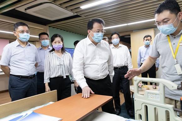 龔正調(diào)研養(yǎng)老服務(wù)機(jī)構(gòu) 擴(kuò)大有效供給，激發(fā)市場(chǎng)活力，構(gòu)建多元化養(yǎng)老服務(wù)體系